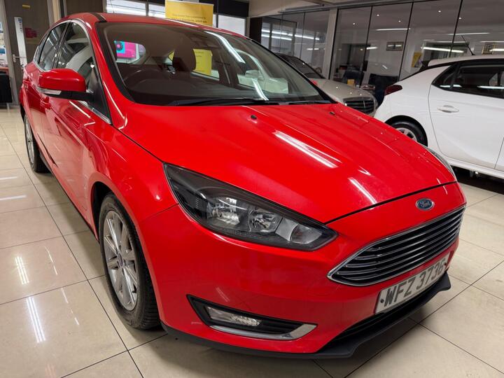 Ford Focus 1.0T EcoBoost Titanium Euro 6 (s/s) 5dr