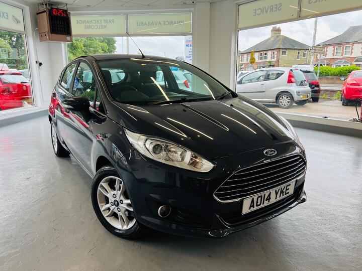 Ford Fiesta 1.0T EcoBoost Zetec Euro 5 (s/s) 5dr