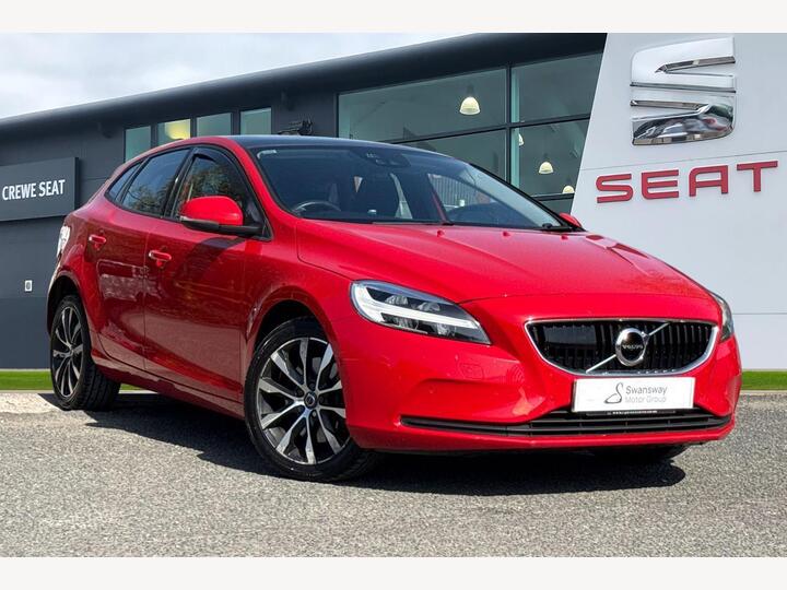 Volvo V40 2.0 D2 Momentum Edition Auto Euro 6 (s/s) 5dr