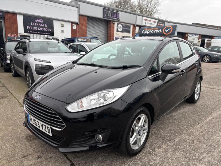 Ford Fiesta 1.0T EcoBoost Zetec Euro 5 (s/s) 5dr