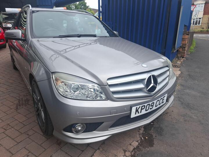 Mercedes-Benz C Class 1.6 C180K BlueEfficiency Sport Auto Euro 4 5dr Mercedes-Benz C Class 1.6 C180K BlueEfficiency Sport Auto Euro 4 5dr