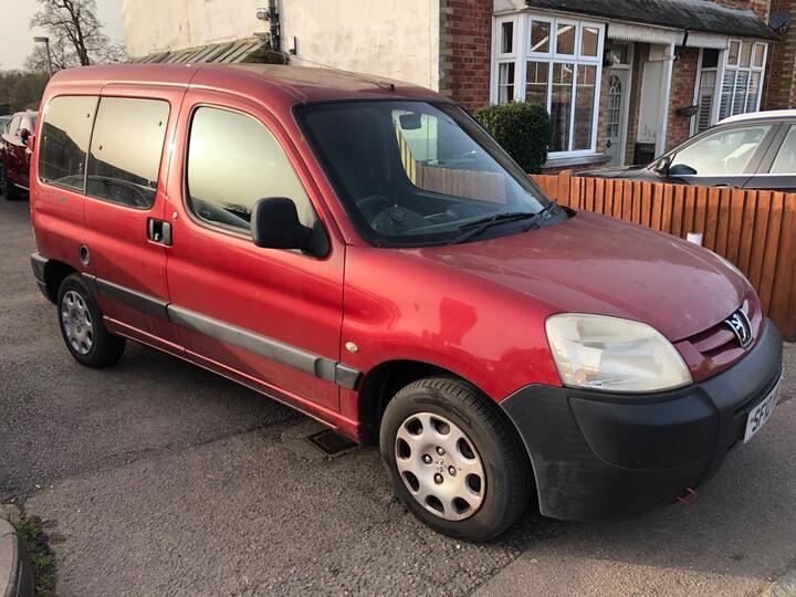 Peugeot Partner 1.4 Combi 5dr