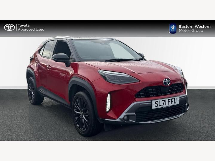 Toyota Yaris Cross 1.5 VVT-h Dynamic E-CVT AWD Euro 6 (s/s) 5dr