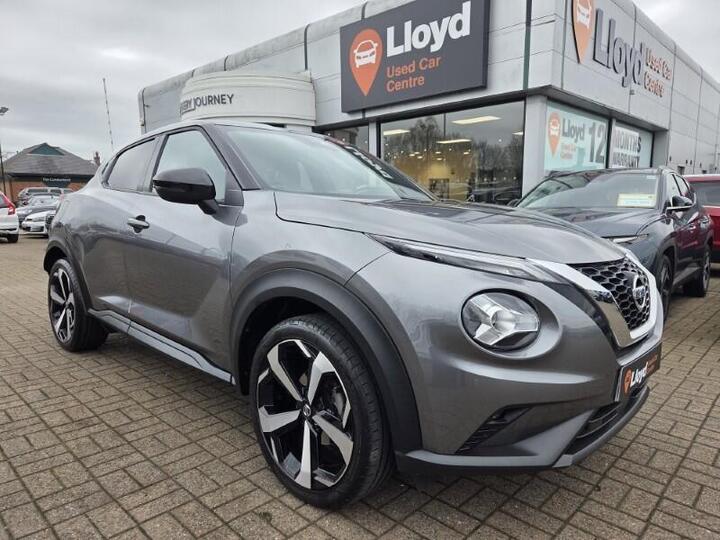 Nissan JUKE 1.0 DIG-T Tekna DCT Auto Euro 6 (s/s) 5dr Nissan JUKE 1.0 DIG-T Tekna DCT Auto Euro 6 (s/s) 5dr