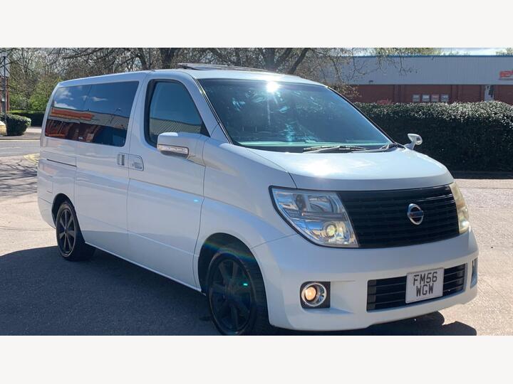 Nissan Elgrand XL 3.5 V6 PETROL AUTO 7 SEATS 4WD ULEZ