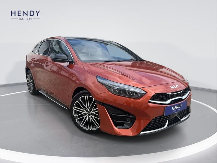 Kia PRO CEED 1.5 T-GDi GT-Line S Shooting Brake DCT Euro 6 (s/s) 5dr Kia PRO CEED 1.5 T-GDi GT-Line S Shooting Brake DCT Euro 6 (s/s) 5dr