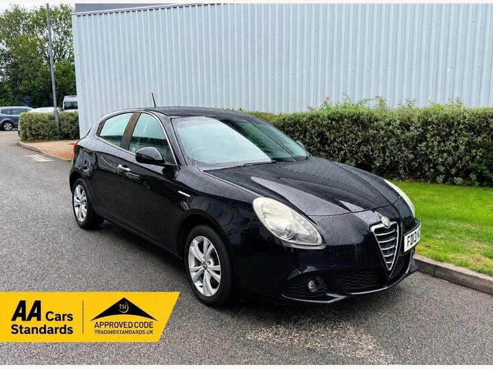 Alfa Romeo Giulietta 2.0 JTDM-2 Lusso Euro 5 (s/s) 5dr