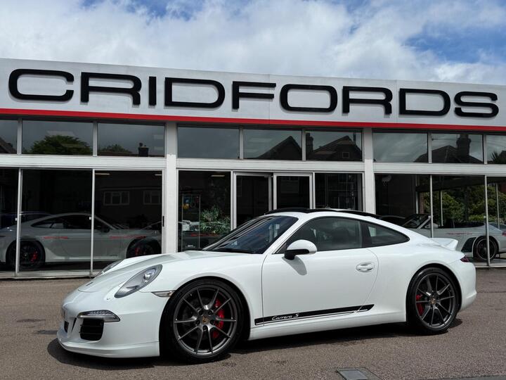 Porsche 911 3.8 991 Carrera S PDK Euro 5 (s/s) 2dr Porsche 911 3.8 991 Carrera S PDK Euro 5 (s/s) 2dr