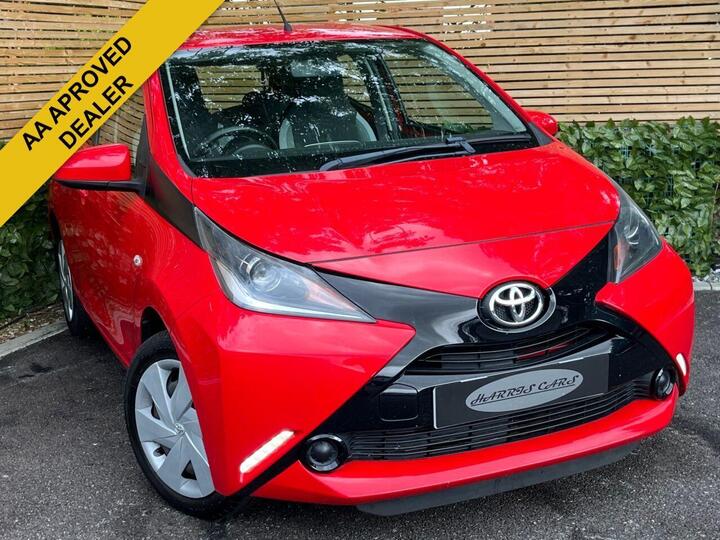 Toyota AYGO 1.0 VVT-i X-play Euro 6 5dr