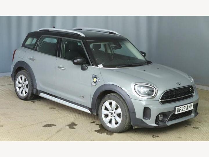 MINI COUNTRYMAN 1.5 10kWh Cooper SE Classic Auto ALL4 Euro 6 (s/s) 5dr