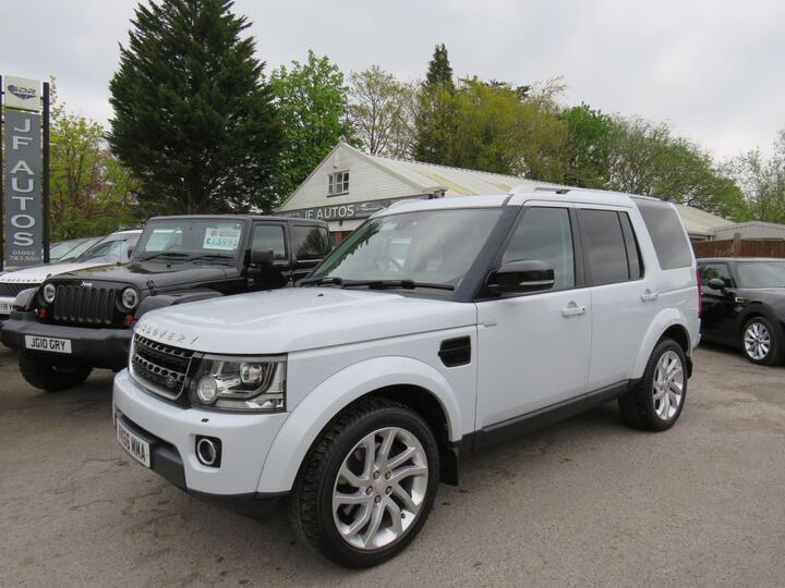 Land Rover Discovery 4 3.0 SD V6 Landmark Auto 4WD Euro 6 (s/s) 5dr Land Rover Discovery 4 3.0 SD V6 Landmark Auto 4WD Euro 6 (s/s) 5dr
