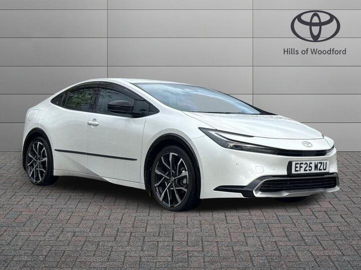 Toyota Prius 2.0 13.6kWh Excel CVT Euro 6 (s/s) 5dr