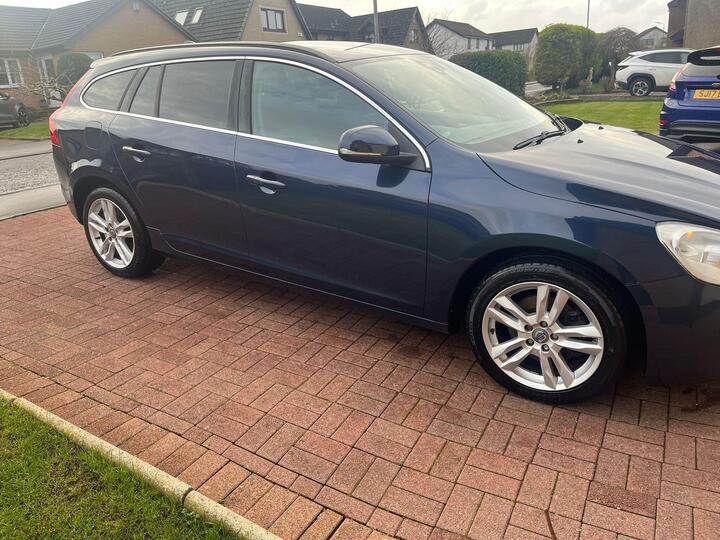 Volvo V60 2.0 D3 SE Geartronic Euro 5 (s/s) 5dr