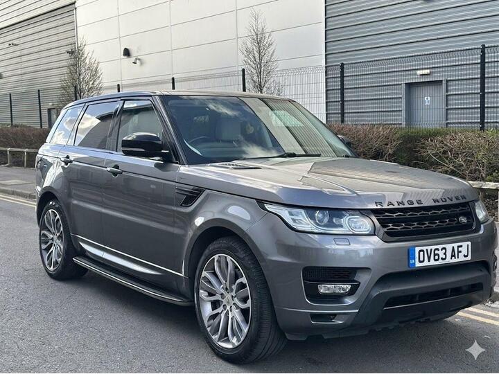 Land Rover Range Rover Sport 3.0 SD V6 HSE Auto 4WD Euro 5 (s/s) 5dr Land Rover Range Rover Sport 3.0 SD V6 HSE Auto 4WD Euro 5 (s/s) 5dr