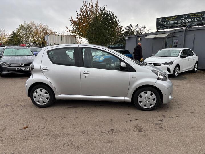 Toyota AYGO 1.0 VVT-i Ice MultiMode Euro 5 5dr