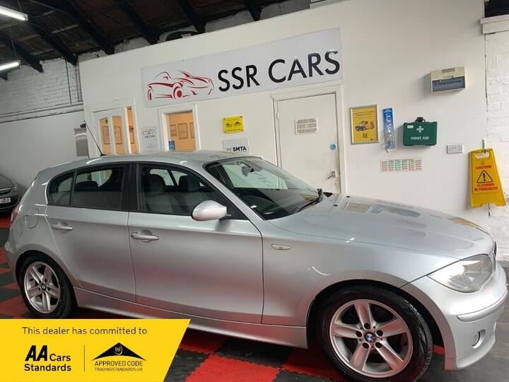 BMW 1 SERIES 2.0 118d Sport Euro 4 5dr