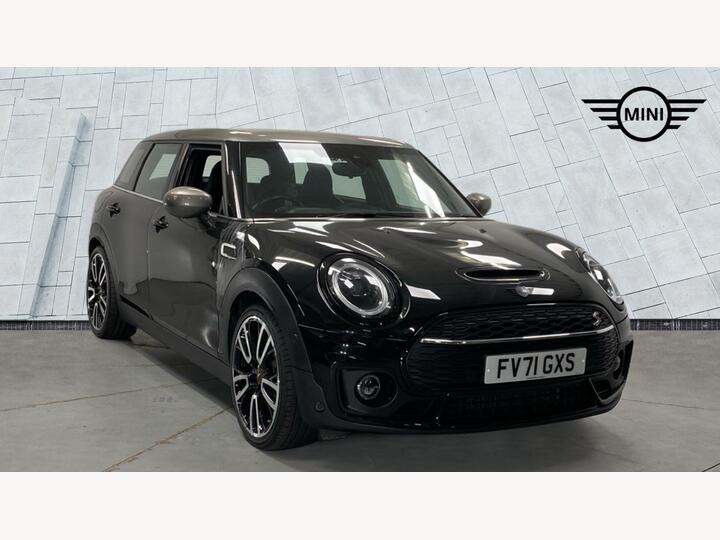 MINI Clubman 2.0 Cooper S Shadow Edition Steptronic Euro 6 (s/s) 6dr MINI Clubman 2.0 Cooper S Shadow Edition Steptronic Euro 6 (s/s) 6dr