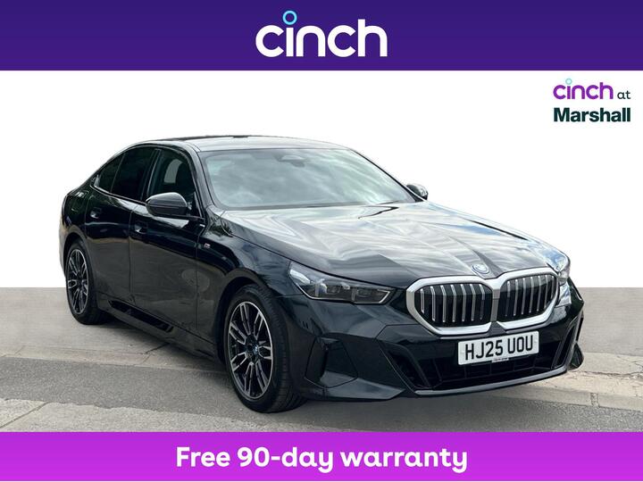 BMW 5 Series 3.0 550e 22.1kWh M Sport Steptronic XDrive Euro 6 (s/s) 4dr BMW 5 Series 3.0 550e 22.1kWh M Sport Steptronic XDrive Euro 6 (s/s) 4dr