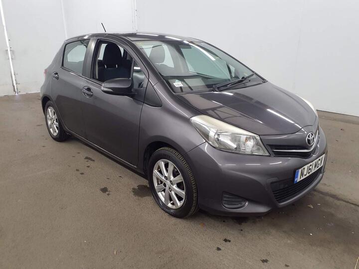 Toyota Yaris 1.33 Dual VVT-i TR Euro 5 5dr