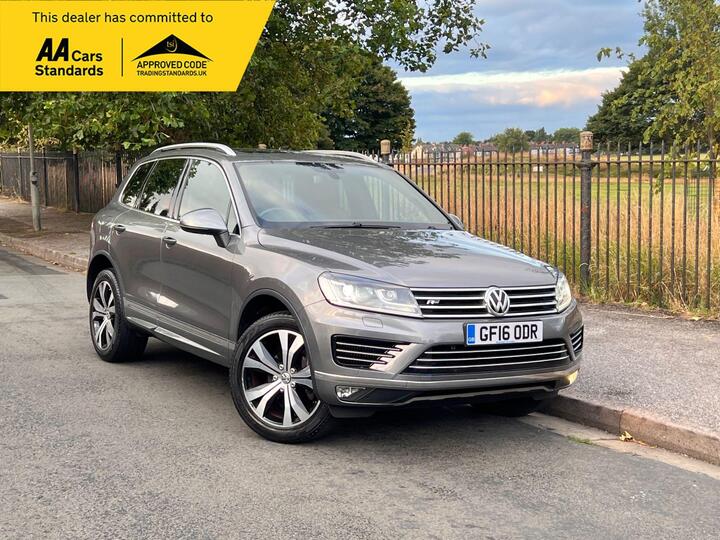 Volkswagen TOUAREG 3.0 TDI V6 BlueMotion Tech R-Line Tiptronic 4WD Euro 6 (s/s) 5dr