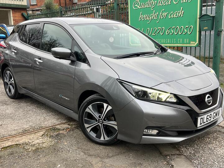 Nissan Leaf 40kWh N-Connecta Auto 5dr