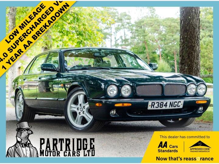 Jaguar XJR 4.0 V8 4dr