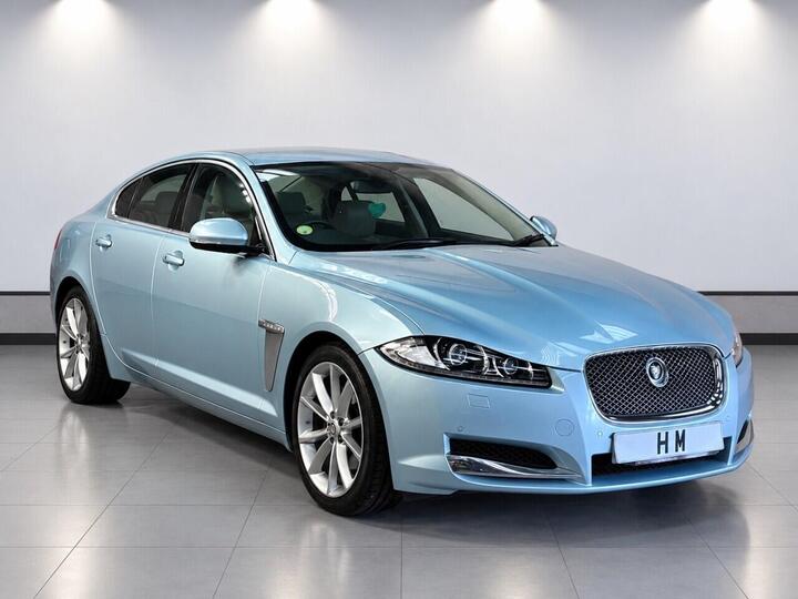Jaguar XF 2.2d Portfolio Auto Euro 5 (s/s) 4dr