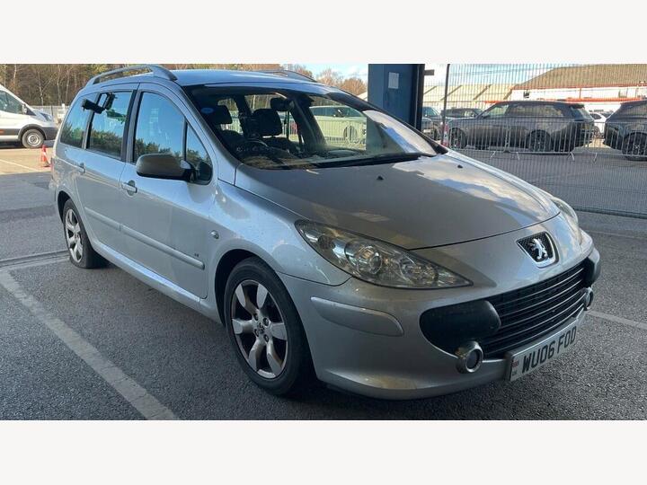 Peugeot 307 SW 1.6 16v SE Tiptronic 5dr Peugeot 307 SW 1.6 16v SE Tiptronic 5dr