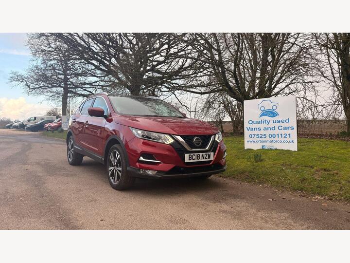 Nissan Qashqai 1.5 DCi N-Connecta Euro 6 (s/s) 5dr Nissan Qashqai 1.5 DCi N-Connecta Euro 6 (s/s) 5dr