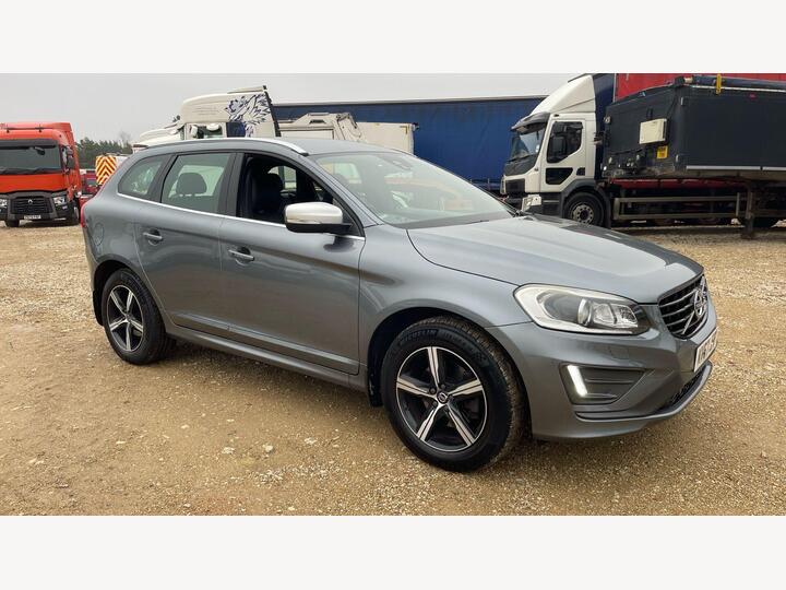 Volvo XC60 2.4 D5 R-Design Lux Nav AWD Euro 6 (s/s) 5dr