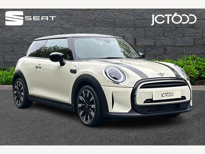 MINI HATCHBACK 1.5 Cooper Exclusive Euro 6 (s/s) 3dr