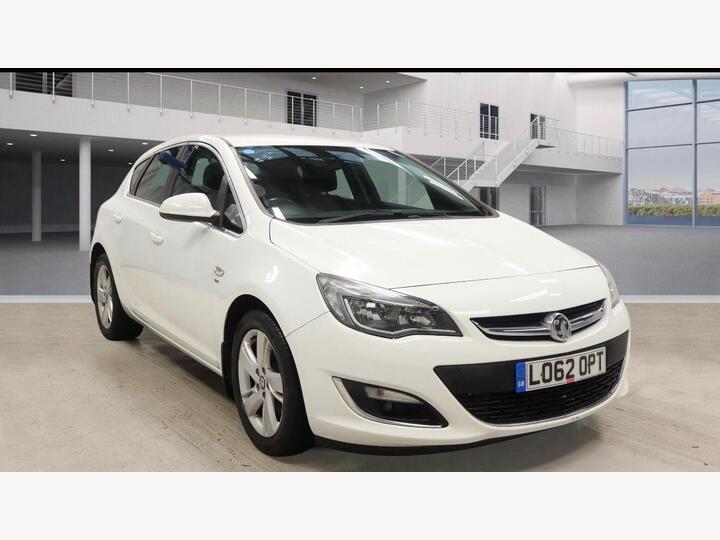 Vauxhall Astra 2.0 CDTi EcoFLEX SRi Euro 5 (s/s) 5dr