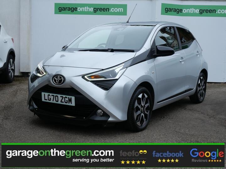 Toyota AYGO 1.0 VVT-i X-trend X-shift Euro 6 5dr (Safety Sense) Toyota AYGO 1.0 VVT-i X-trend X-shift Euro 6 5dr (Safety Sense)