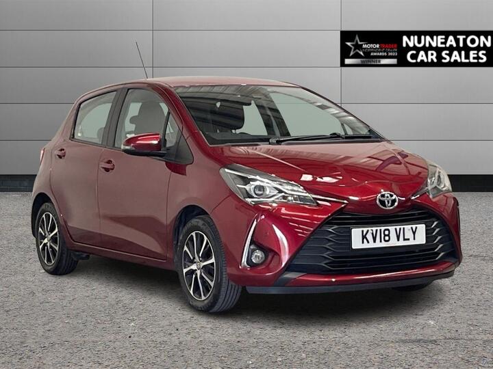 Toyota YARIS 1.5 VVT-i Icon Tech Euro 6 5dr