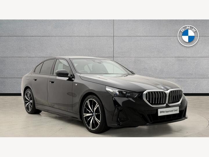 BMW 5 Series 3.0 550e 22.1kWh M Sport Steptronic XDrive Euro 6 (s/s) 4dr