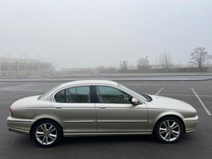 Jaguar X-Type 2.2D Sovereign 4dr