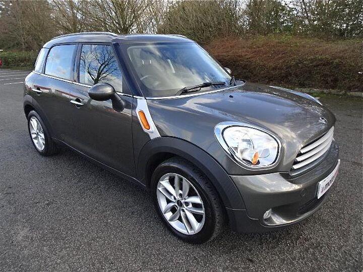 MINI COUNTRYMAN 2.0 Cooper D Auto ALL4 Euro 5 5dr
