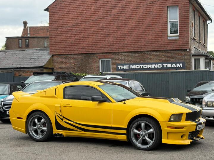 Ford Mustang GT 4.6 V8 COUPE AUTOMATIC