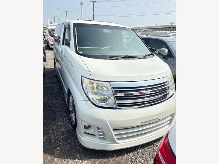 Nissan Elgrand 2.5L Highway Star