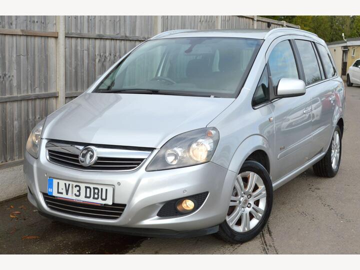 Vauxhall Zafira 1.6 16V Design Euro 5 5dr (SNav) Vauxhall Zafira 1.6 16V Design Euro 5 5dr (SNav)