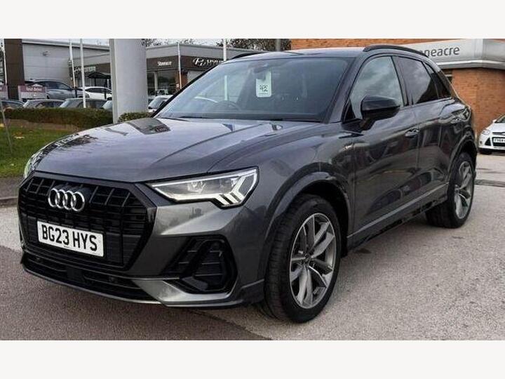Audi Q3 1.5 TFSI CoD 35 Black Edition S Tronic Euro 6 (s/s) 5dr