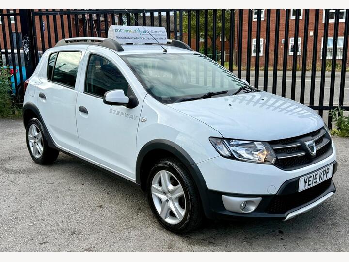 Dacia Sandero Stepway 0.9 TCe Laureate Euro 5 5dr