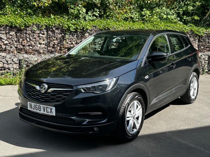 Vauxhall Grandland X 1.2 Turbo SE Euro 6 (s/s) 5dr