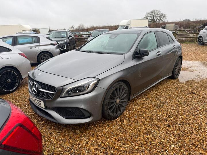 Mercedes-Benz A-CLASS 2.1 A200d AMG Line (Premium Plus) 7G-DCT Euro 6 (s/s) 5dr