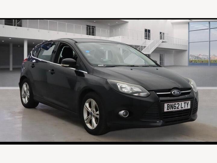 Ford Focus 1.0T EcoBoost Zetec Euro 5 (s/s) 5dr