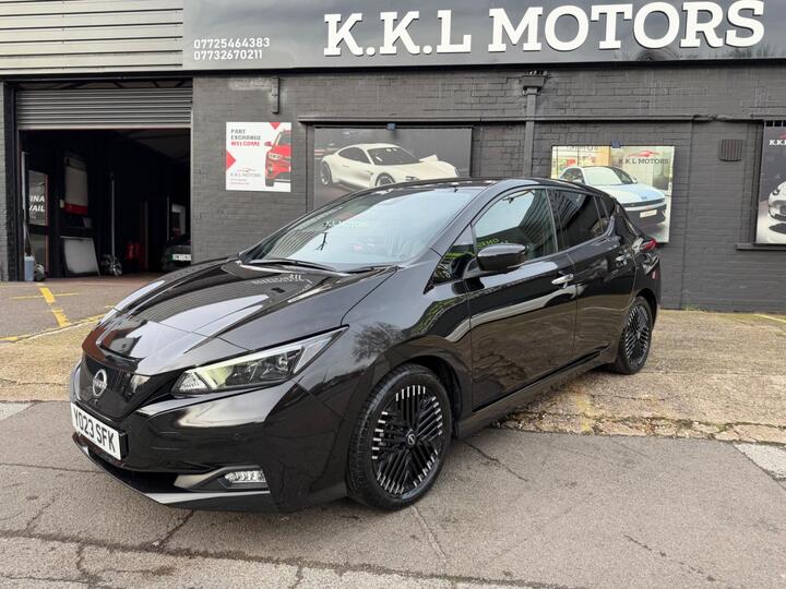 Nissan Leaf 39kWh Tekna Auto 5dr