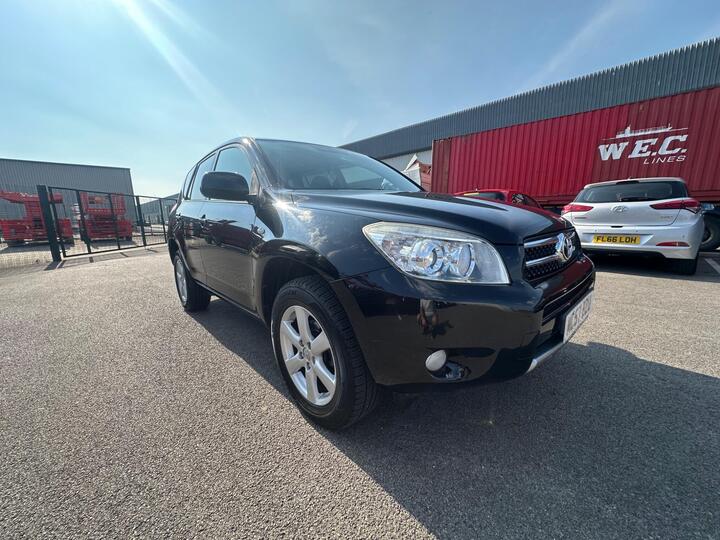 Toyota RAV4 2.0 XT-R 4WD 5dr