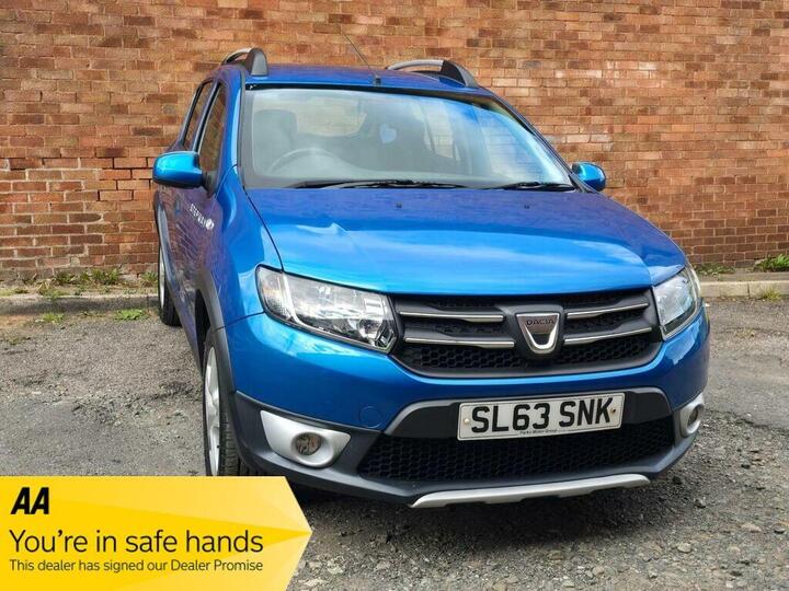 Dacia Sandero Stepway 0.9 TCe Laureate Euro 5 5dr