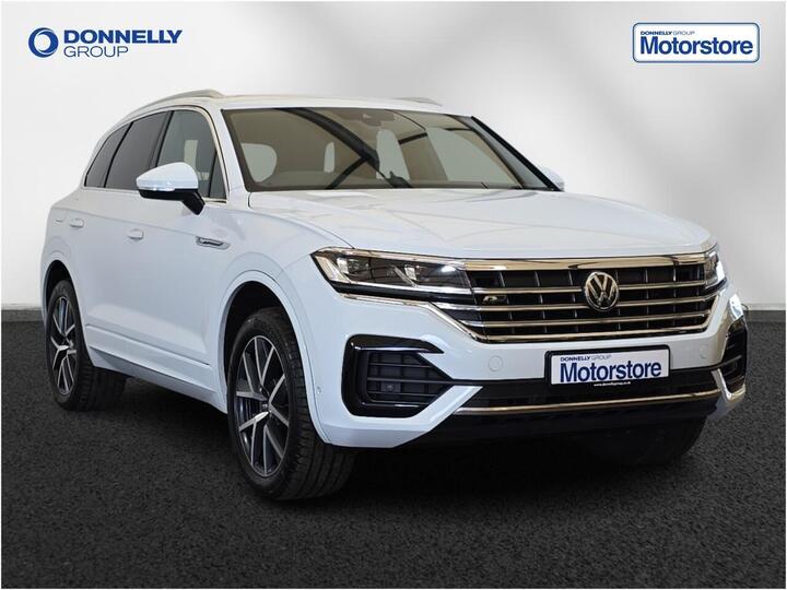 Volkswagen Touareg 3.0 TDI V6 R-Line Tiptronic 4Motion Euro 6 (s/s) 5dr