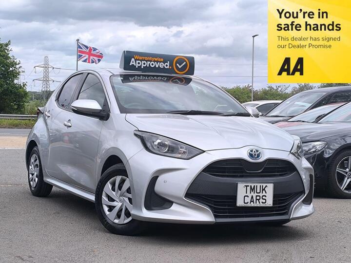 Toyota Yaris 1.5 VVT-h Design E-CVT Euro 6 (s/s) 5dr